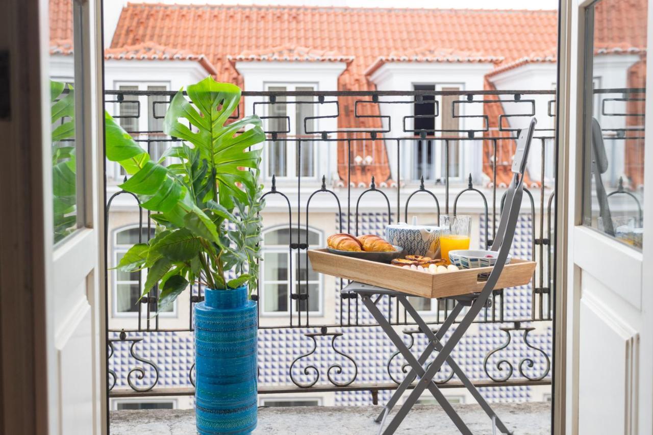 Heart Of Lisbon Private Room With Balcony ภายนอก รูปภาพ